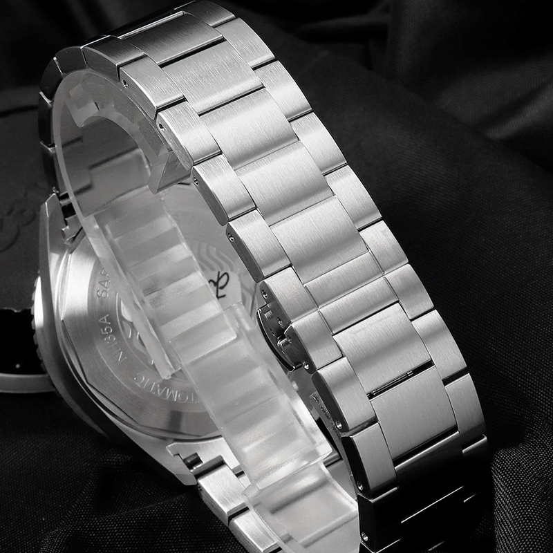 Reloj Cronos Diver para hombre - Ceramic Link Bracelet reseña y precio